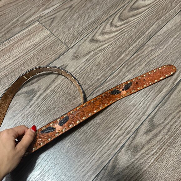 Vintage Tooled Leather Belt with Eagles and Painted Details - Size 42 - Picture 3 of 10